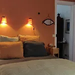 דירה Authentic And Charming פריז